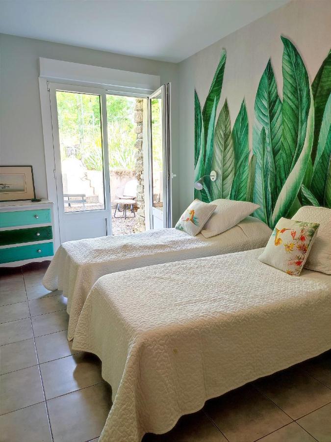 Chambre D'Hotes Le Moulin De Moulis Екстериор снимка