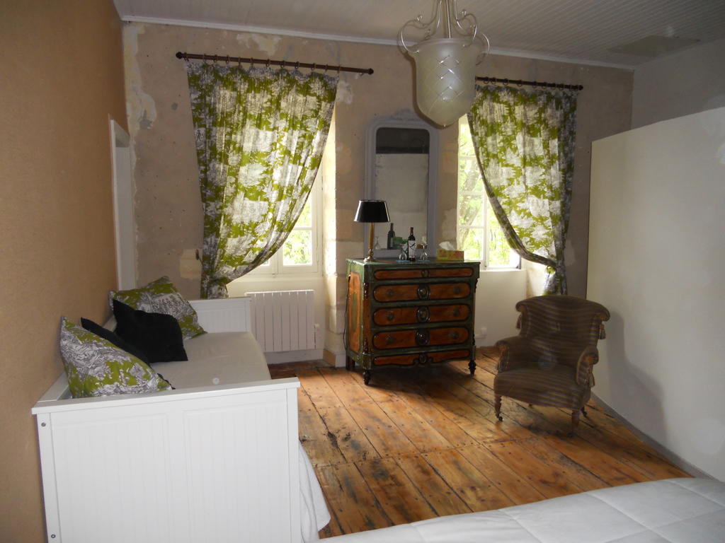 Chambre D'Hotes Le Moulin De Moulis Стая снимка