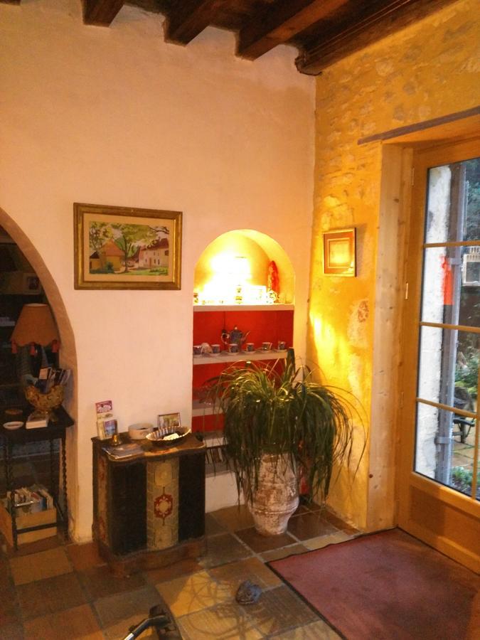 Chambre D'Hotes Le Moulin De Moulis Екстериор снимка